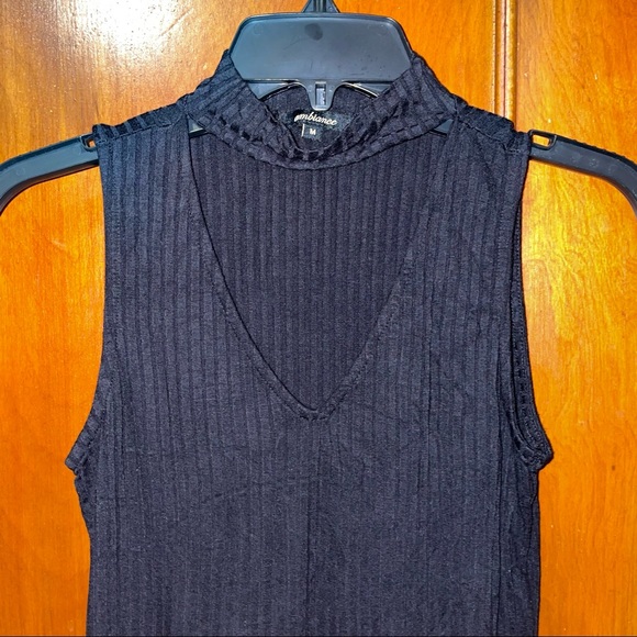 Black bodycon midi dress🖤 - Picture 5 of 5